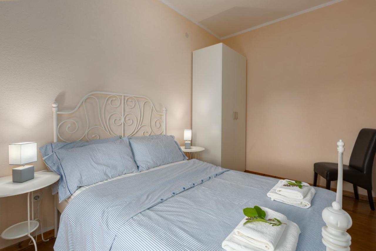 Apartments Zomzi Porec Luaran gambar