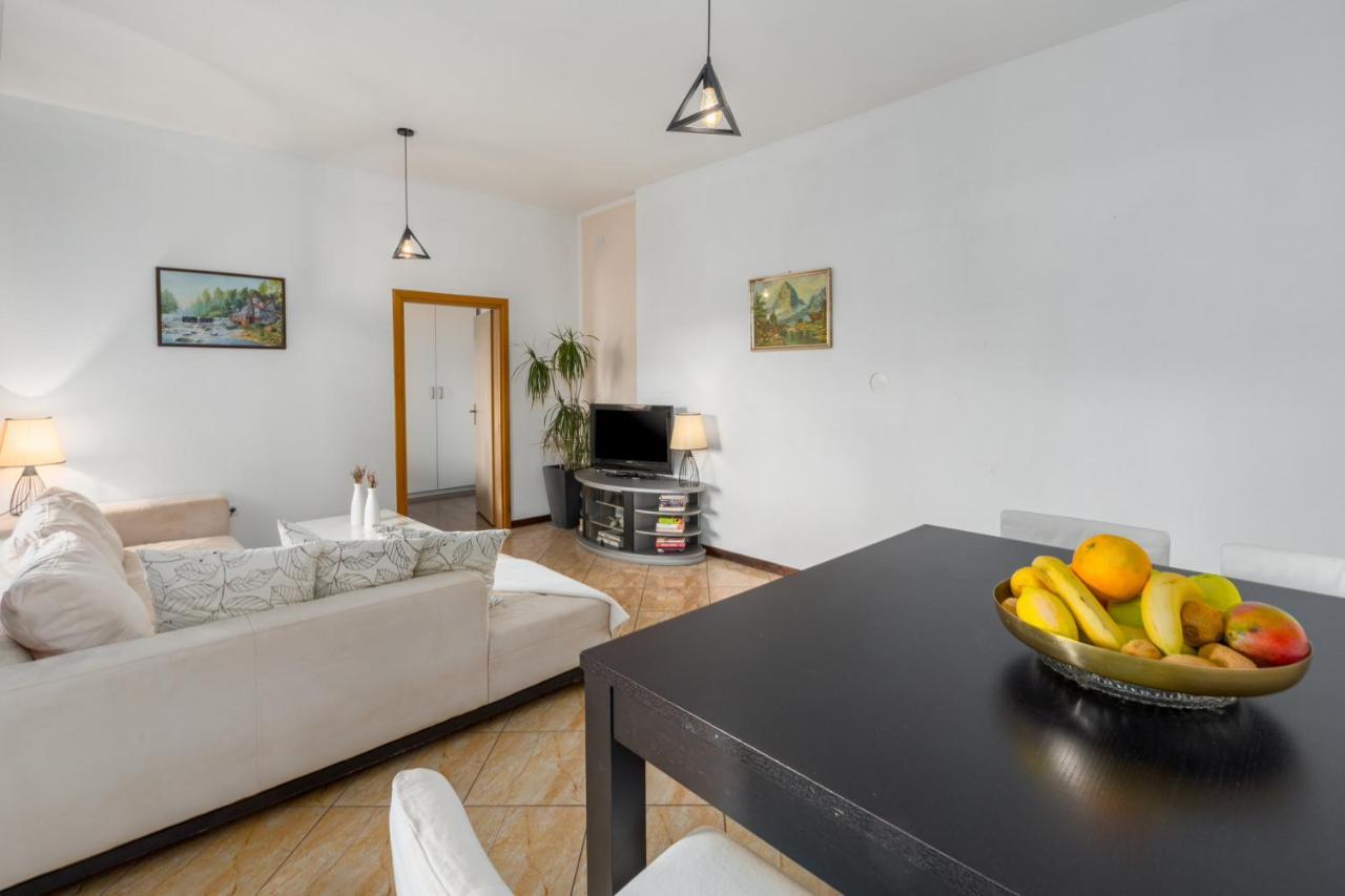 Apartments Zomzi Porec Luaran gambar