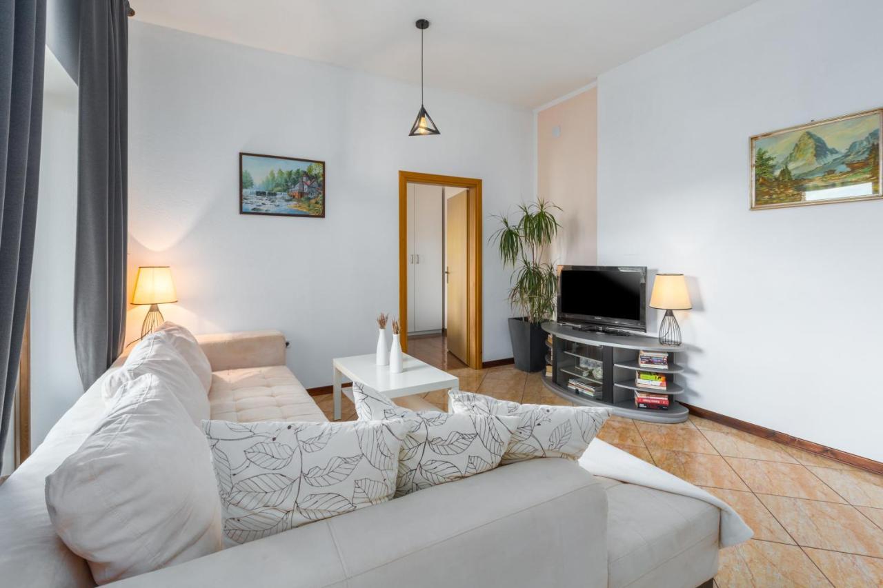 Apartments Zomzi Porec Luaran gambar