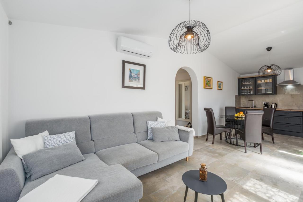Apartments Zomzi Porec Luaran gambar
