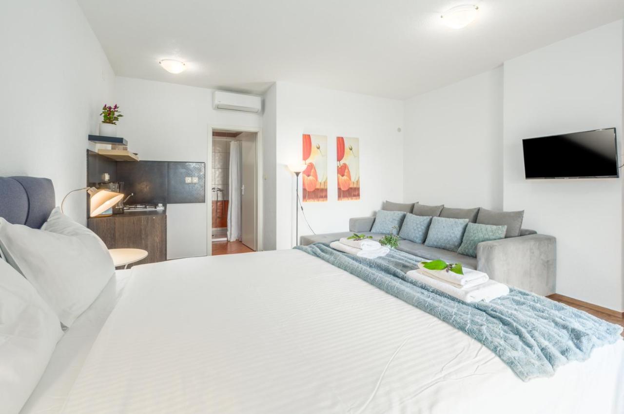Apartments Zomzi Porec Luaran gambar
