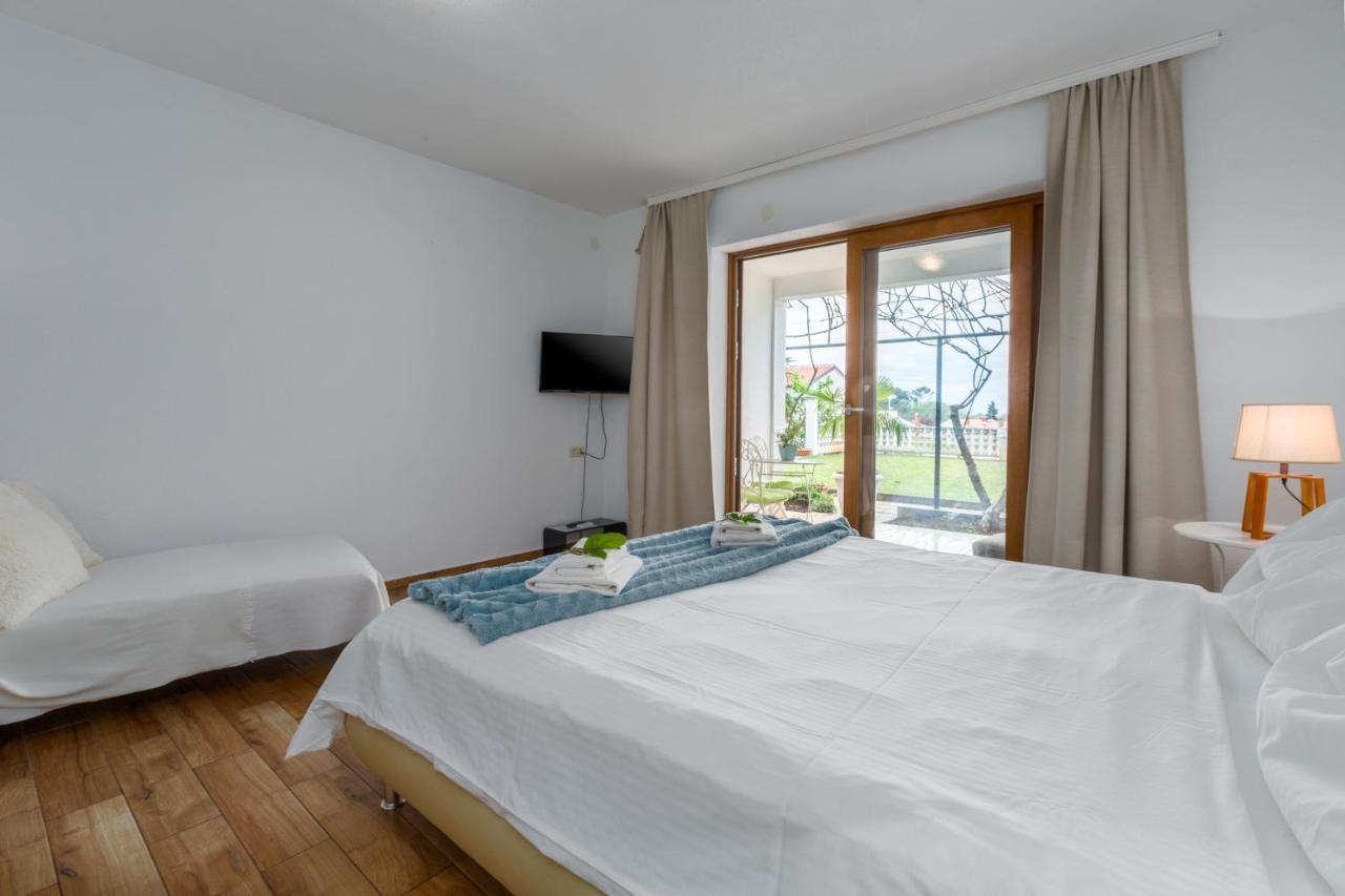 Apartments Zomzi Porec Luaran gambar
