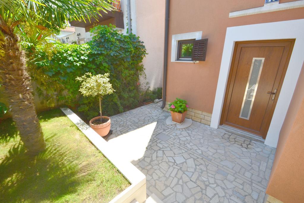Apartments Zomzi Porec Luaran gambar